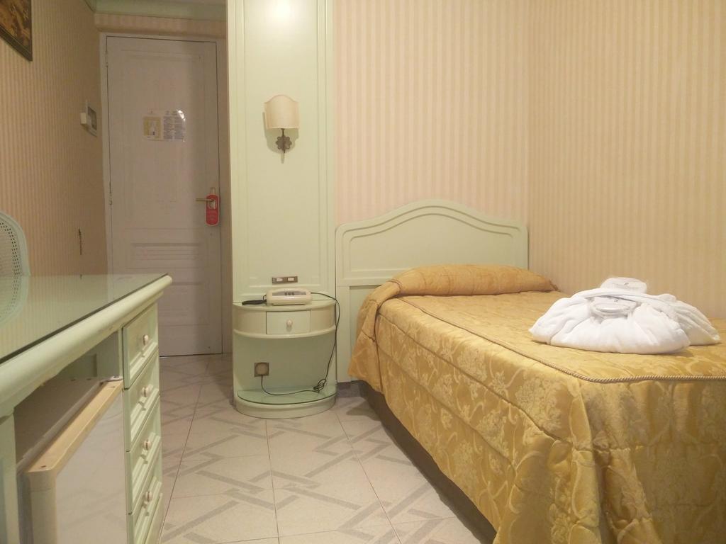 Grand Hotel Europa Palace سورينتو المظهر الخارجي الصورة