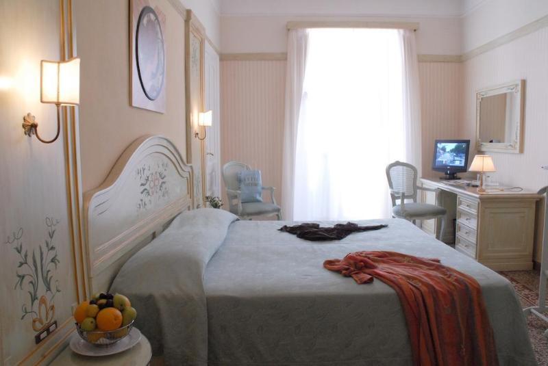 Grand Hotel Europa Palace سورينتو المظهر الخارجي الصورة